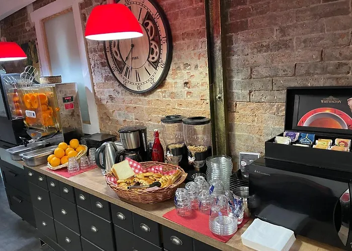 Hotel Ménil Bon Temps Parigi